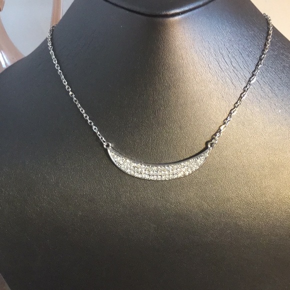 Aeropostale Jewelry - Aeropostale crystal stone necklace